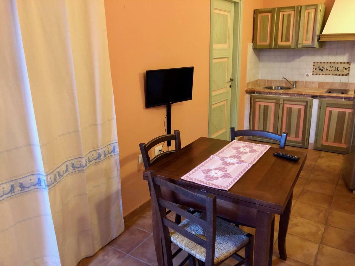 Sa Corti Antiga Apartment SantʼAntìoco Zewnętrze zdjęcie